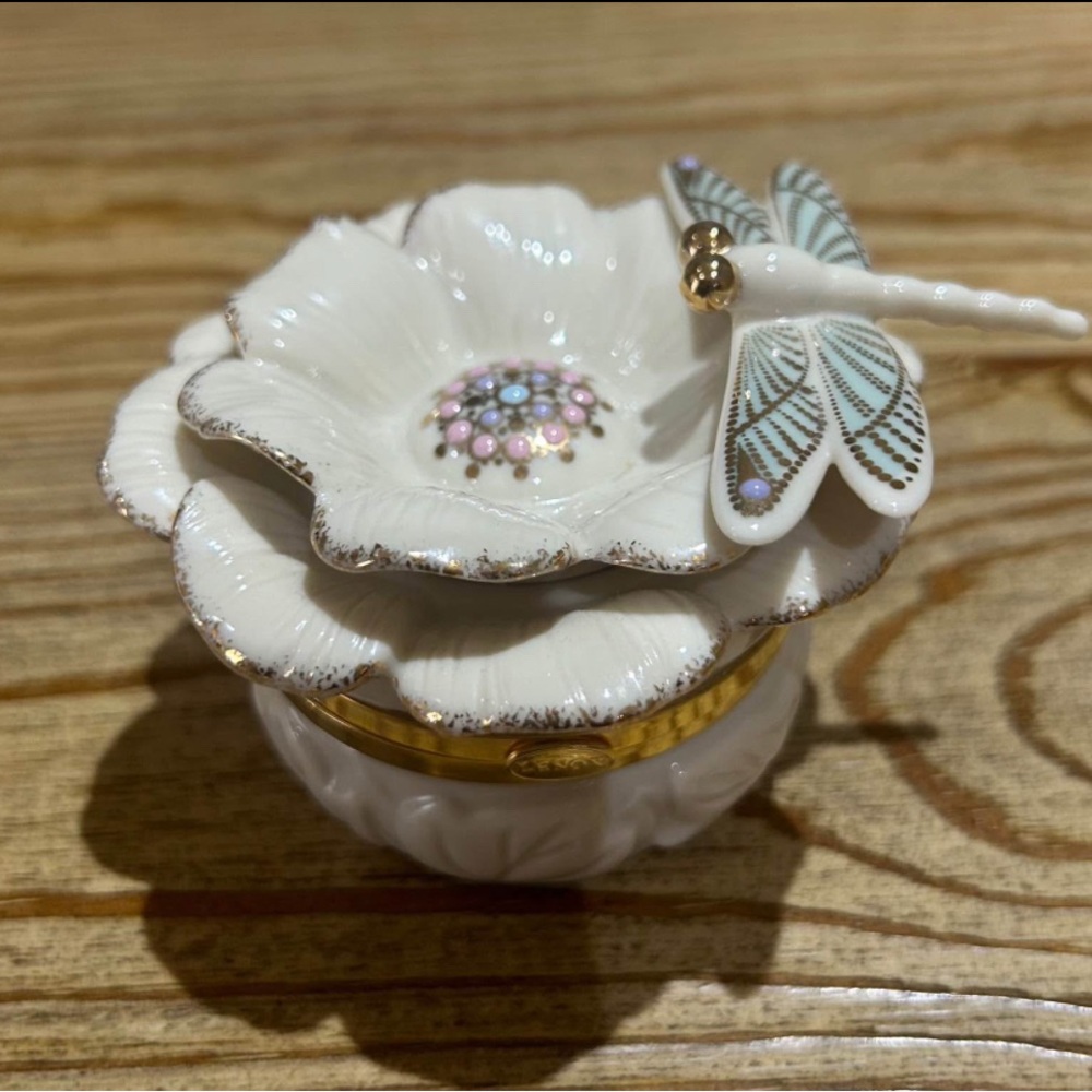 Vintage Lenox Dragonfly trinket box
